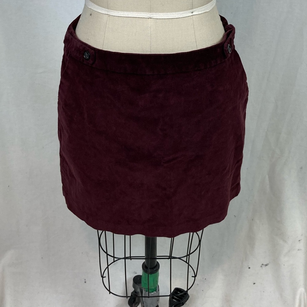 Banana republic burgundy corduroy mini skirt